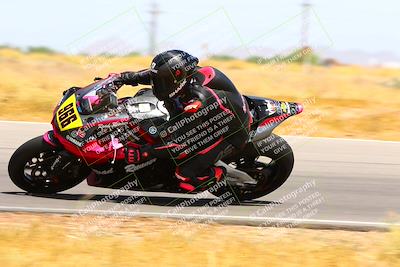 media/Apr-30-2023-CRA (Sun) [[020fcf5d43]]/Race 3-1000 Amateur Supersport/